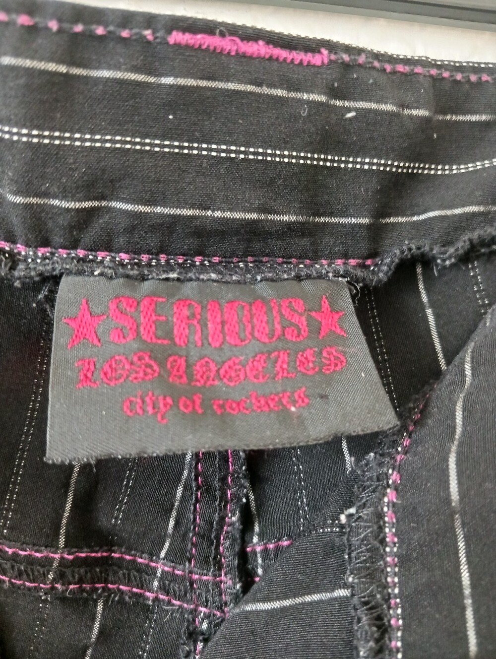 Punk Black Pinstripe Capri Pants with Zippers And Pink Stitching Vintage 90s - Picture 5 of 7